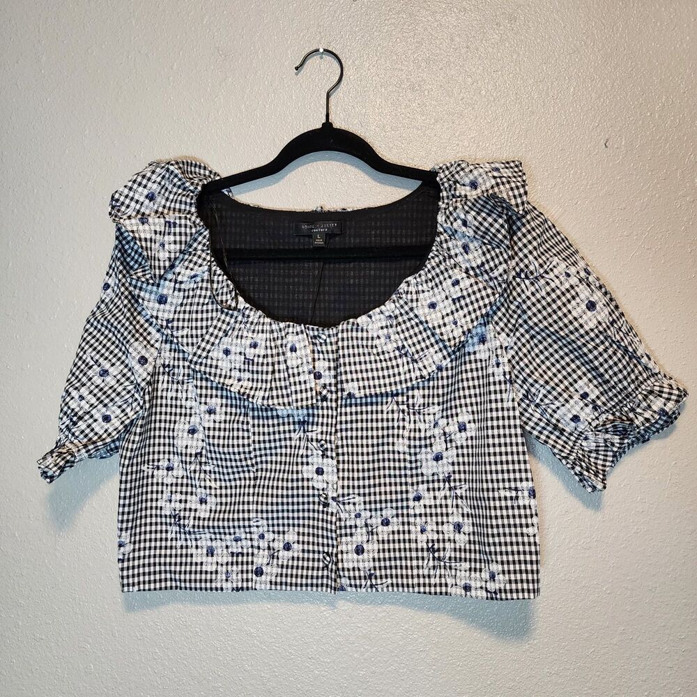 Romeo + Juliet Couture Embroidered Gingham Ruffle Crop Top L
